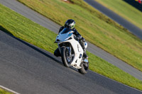 PJM-Wedding-Photography;enduro-digital-images;event-digital-images;eventdigitalimages;mallory-park;mallory-park-photographs;mallory-park-trackday;mallory-park-trackday-photographs;no-limits-trackdays;peter-wileman-photography;racing-digital-images;trackday-digital-images;trackday-photos